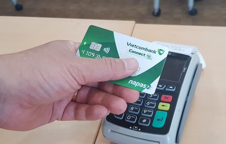 Thẻ ATM không tiếp xúc Vietcombank